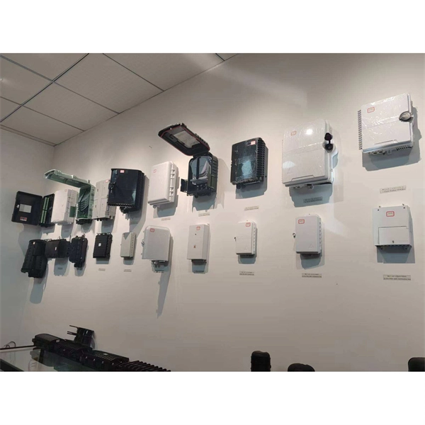Silicon enclosure and distribution box