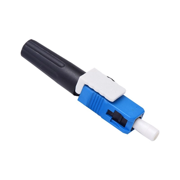 Multi-angle cable tray bends