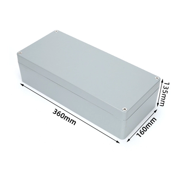 Can the cable be connected to the distribution box