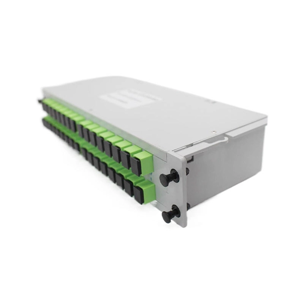 Wire distribution box wire lugs